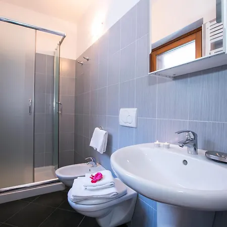 Borgo La Sorgente - Dolce * גראבדונה